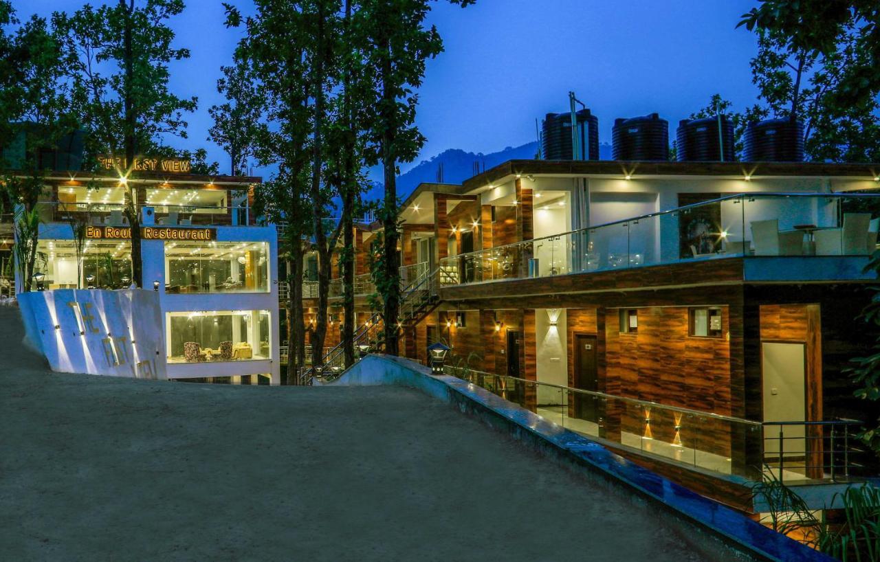 The First View Resort Lansdowne Luaran gambar